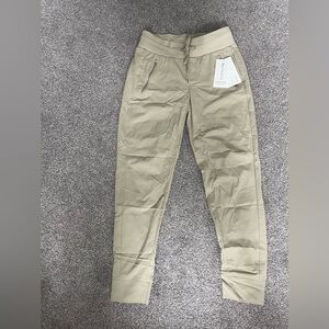 ATHLETA Trekkie North Jogger